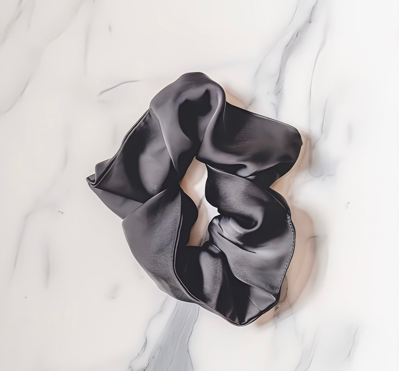 Rêverie Signature Satin Scrunchies